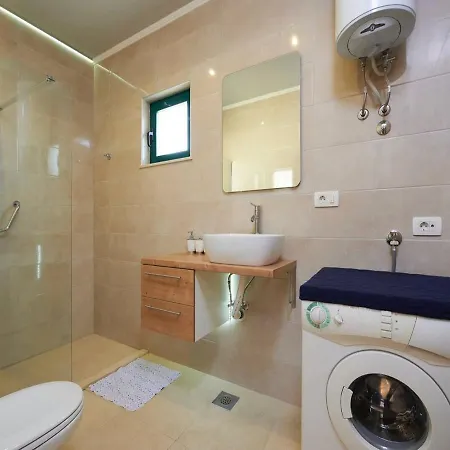 Vujina Appartement Kaštela